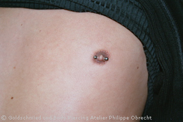 Brustpiercing Mann Brustpiercing Mann